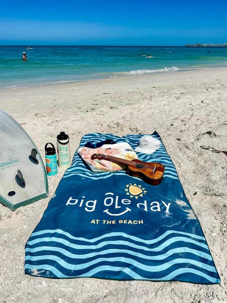 Big Ole Day Sand-Free Towel